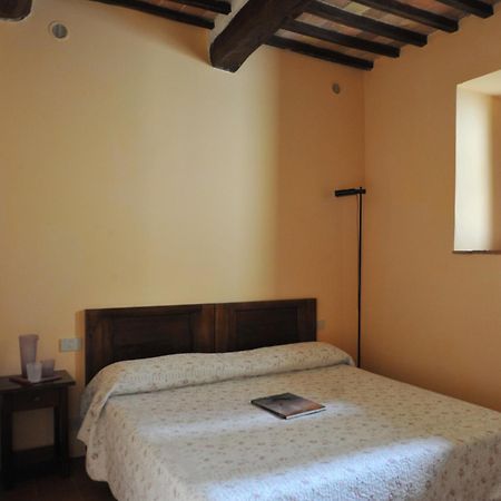 Fattoria Agriturismo Nerbona Casole dʼElsa Екстериор снимка
