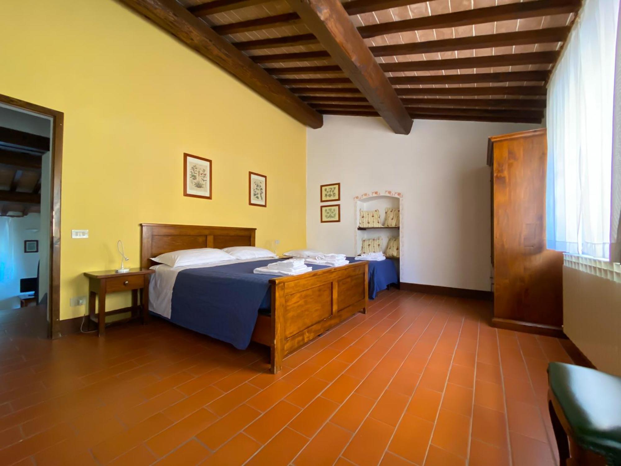 Fattoria Agriturismo Nerbona Casole dʼElsa Екстериор снимка
